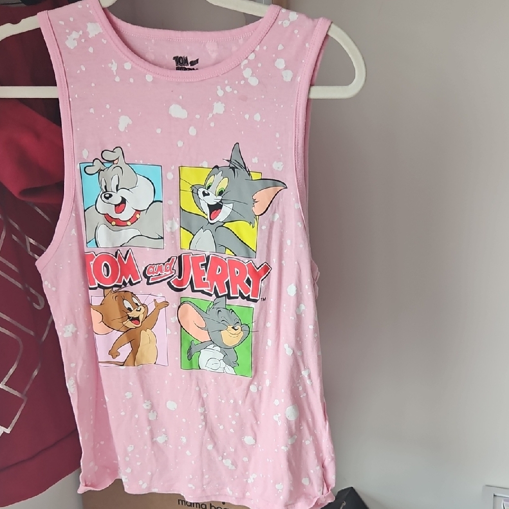 Pink Women's‎ Tank Top